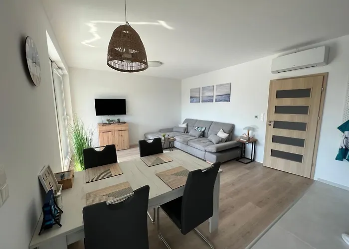 Mistral Helka Apartament